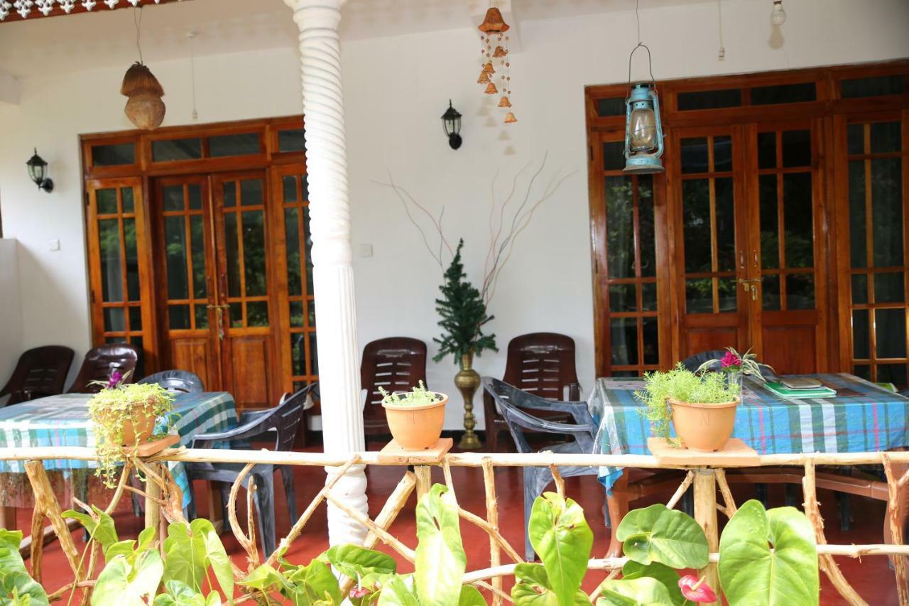 Secret Nest Homestay Ella Exterior foto